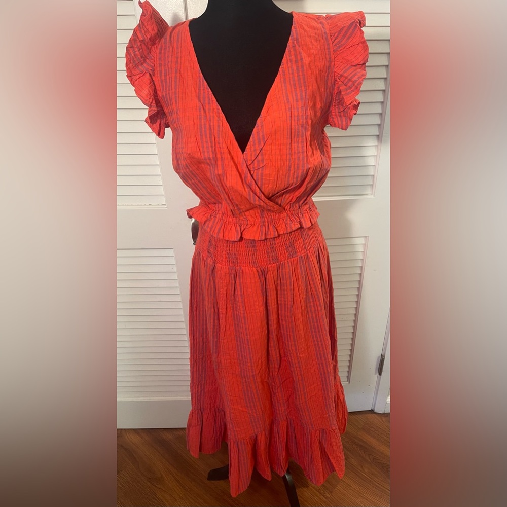 Universal Thread Red Mexican Crop Top and Skirt